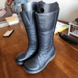 Vintage Dr. Martens Charla Calf Leather Boot, Black US 6